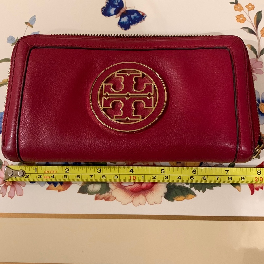 Leather zip around wallet